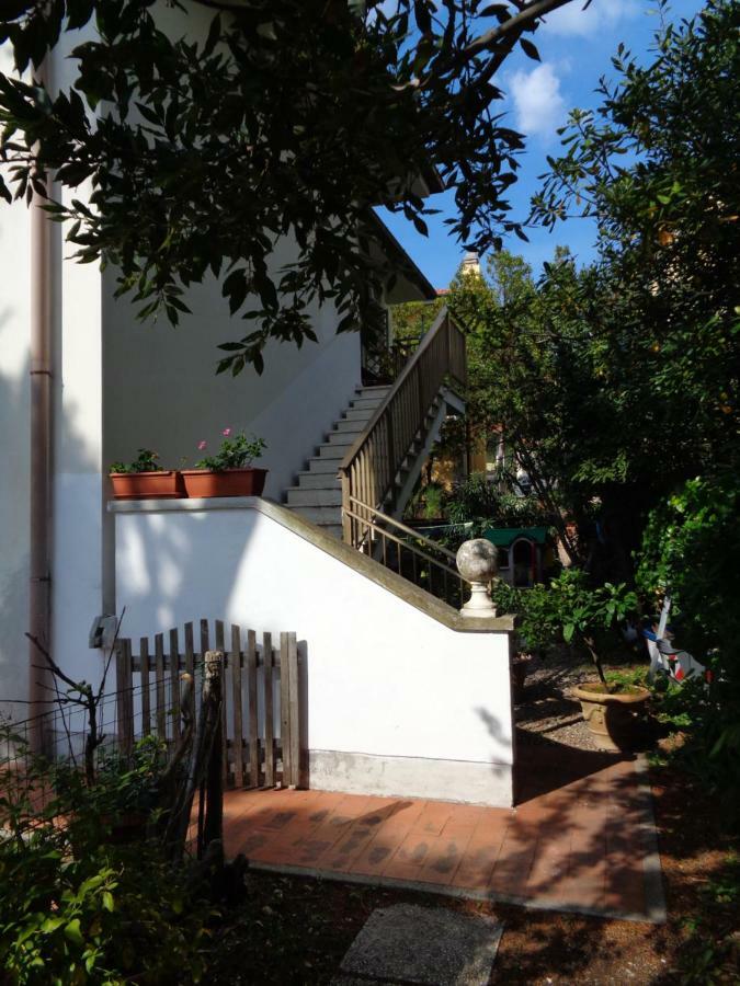 Apartmán La Casa Di Nina Quercianella Exteriér fotografie